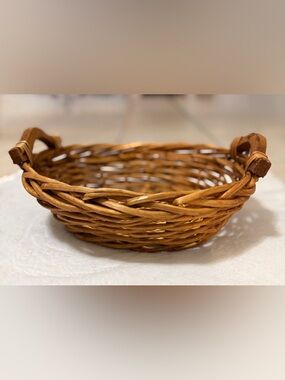 Vintage Oval Wicker Basket with Handles